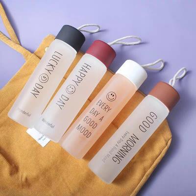 Bình nhựa chịu nhiệt có dây xách 320ml ST0003 in logo quà tặng doanh nghiệp