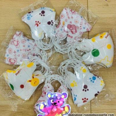 Khẩu trang trẻ em 3D 3 lớp kháng khuẩn - họa tiết (10 cái/hộp)