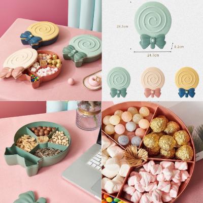 Hộp Bánh Mứt Hình Kẹo Độc Đáo