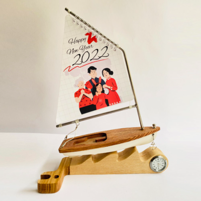 Mô hình thuyền Lucky C200.T8