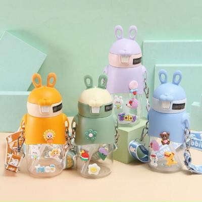 Bình Nước Tai Thỏ Kèm Sticker 3D Nổi